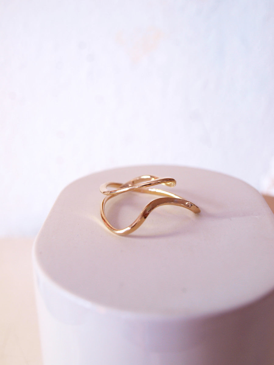Ear cuff Isis