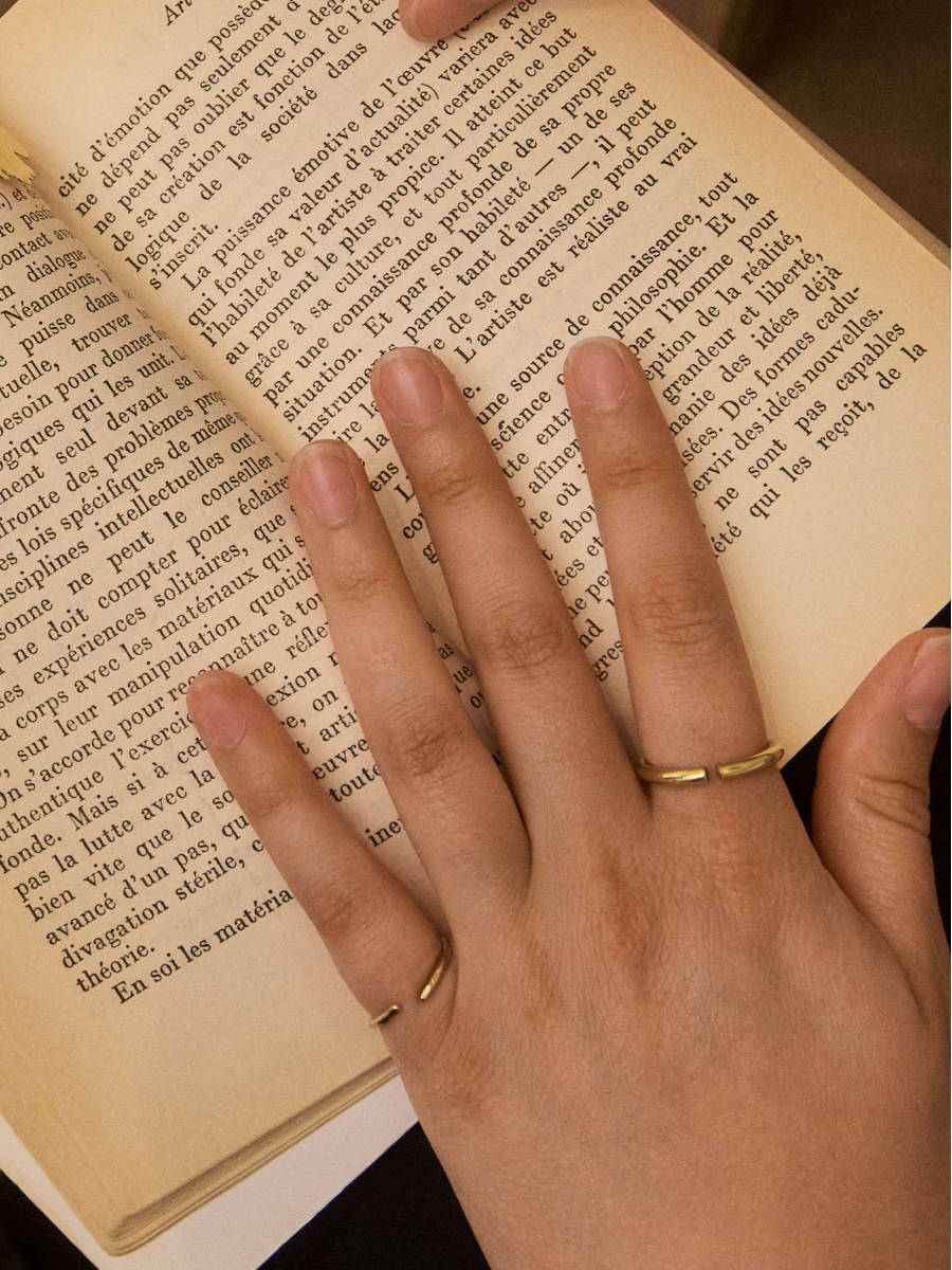 Bague fine martelée Mamar