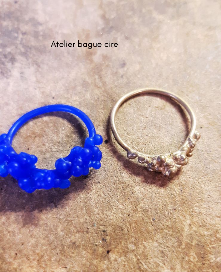 17/06 Bague en fil de cire