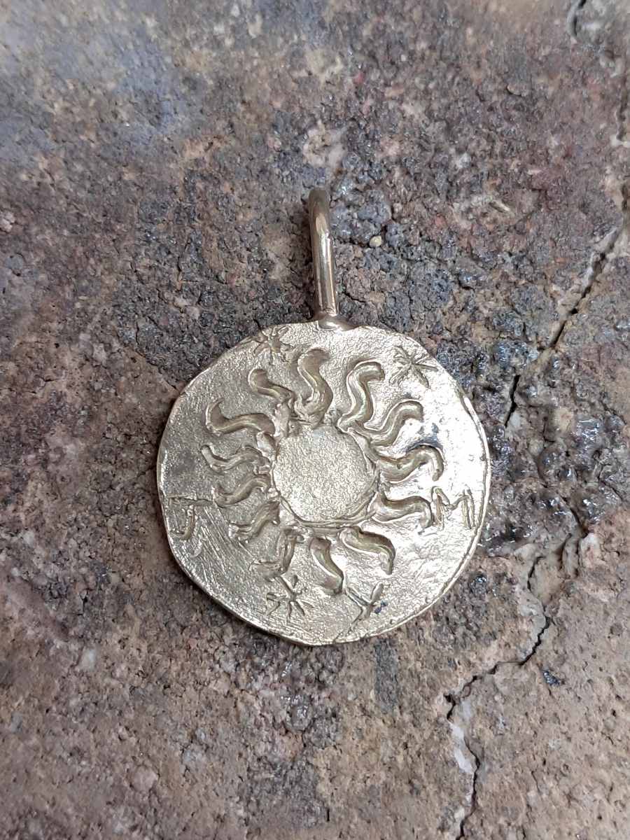 03/11 Médaille en cire