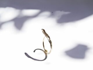 bague sculptée