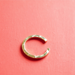 bague épaisse martelée