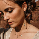 boucles d'oreilles pétales pendantes Coral